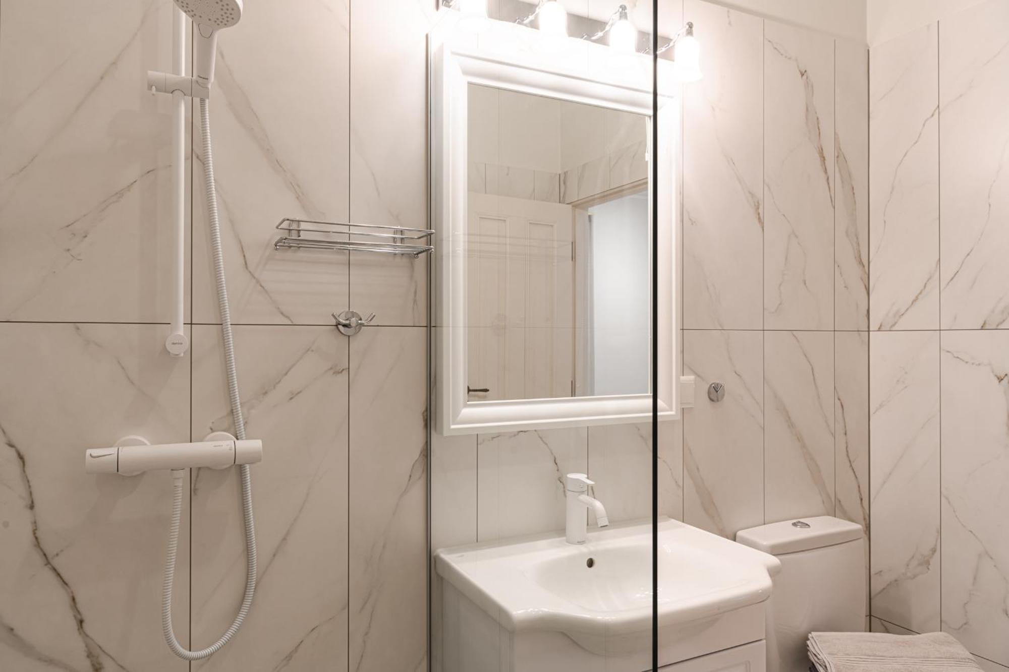 Lossi Old Town Apartment With Sauna Tartu Extérieur photo